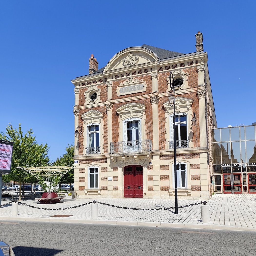 Théâtre municipal 1
